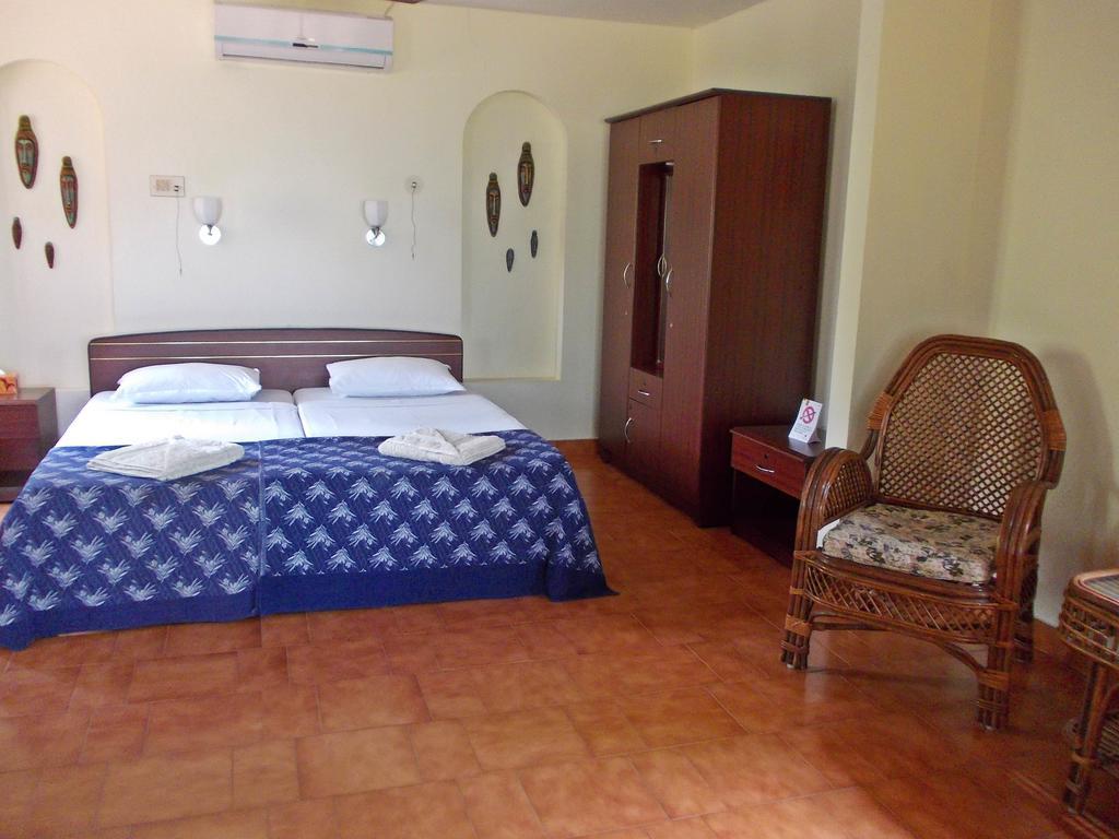 Lakeside Dindigul Quarto foto